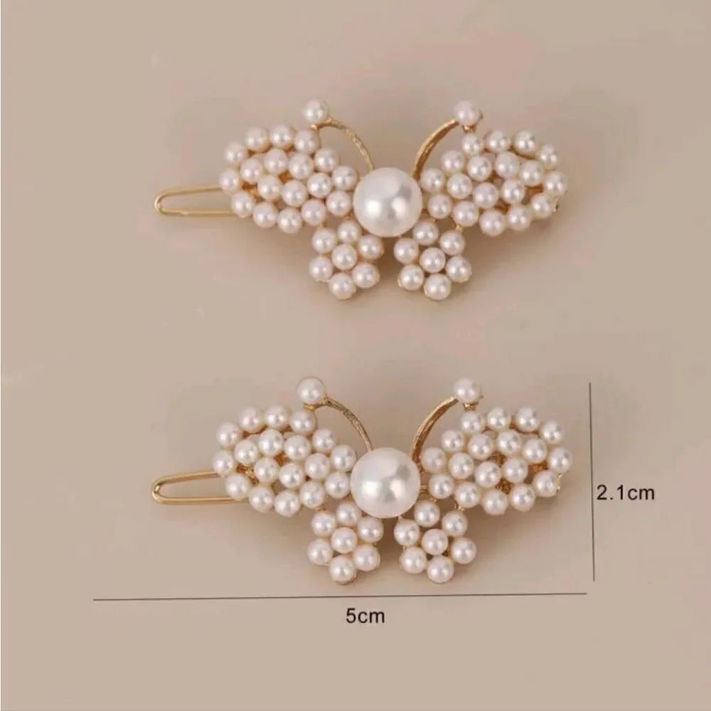 Butterfly 🦋 Pearl Hair Clips - Picture 4 of 6